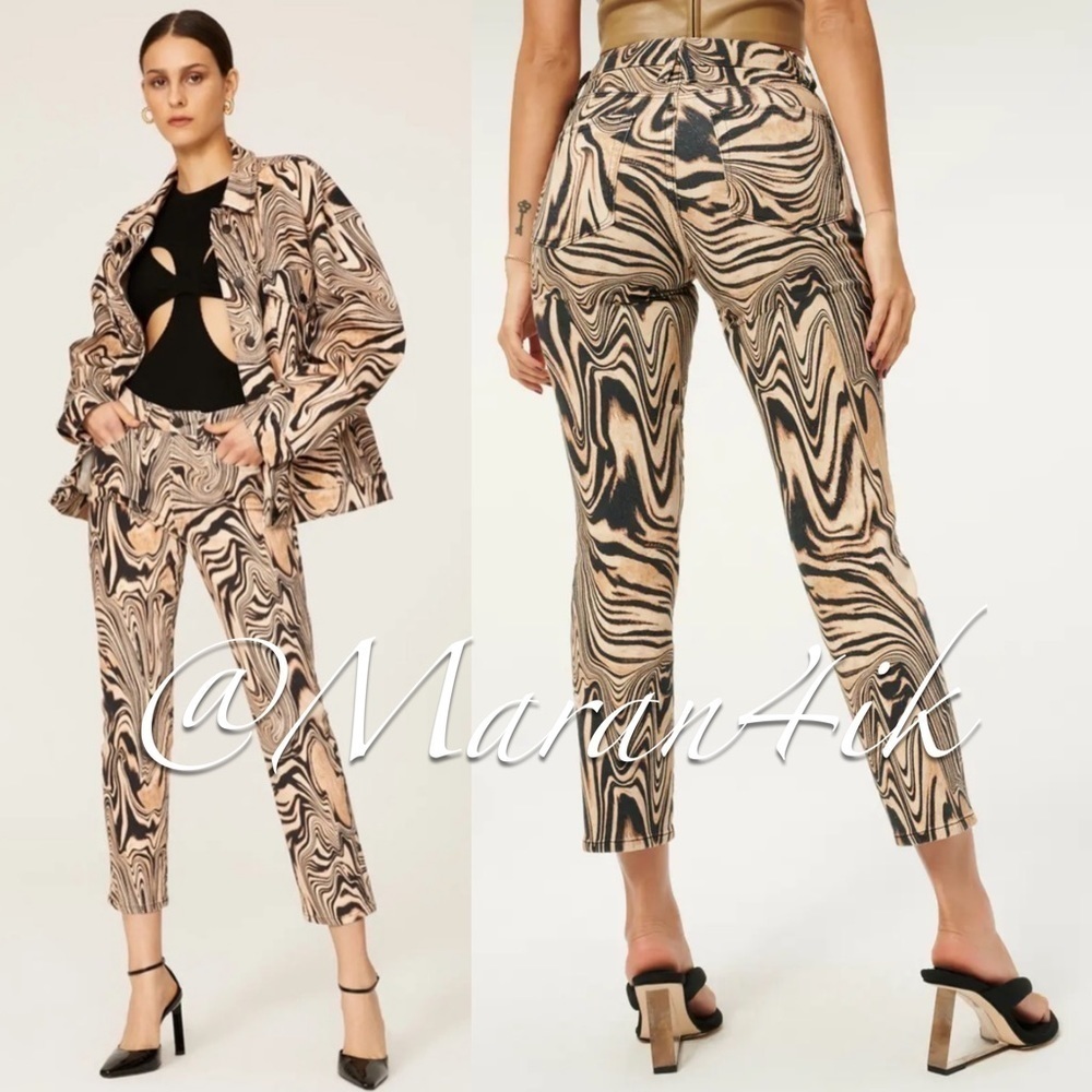 Good American Good Classic Print High Waist
Ankle Crop Jeans Natural Swirl 24